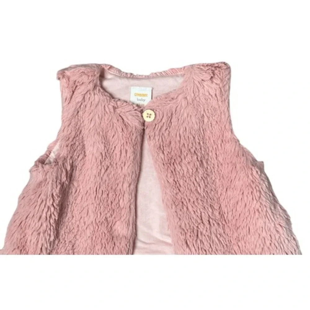 Gymboree Pink Faux Fur Girl Infant Button Vest 12-18 months Fuzzy‎ Furry Pastel